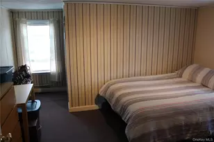 31 Garden Blvd, Hicksville, NY 11801 - Photo 22