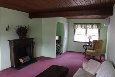 31 Garden Boulevard, Hicksville, NY 11801 - Photo 16