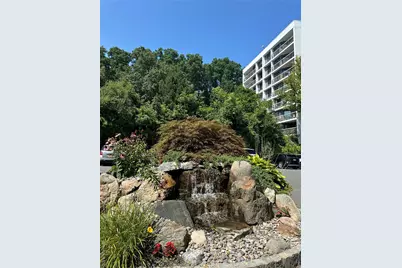 400 High Point Drive #409, Hartsdale, NY 10530 - Photo 38