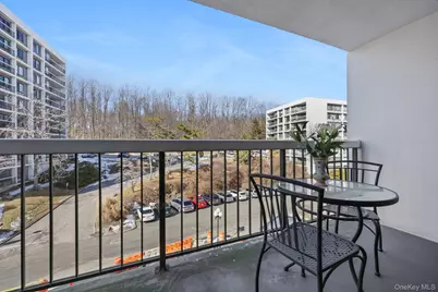 400 High Point Drive #409, Hartsdale, NY 10530 - Photo 24