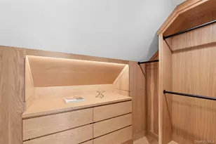 510 Abrahams Path, Amagansett, NY 11930 - Photo 20