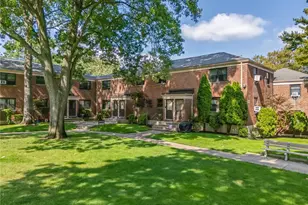 73-08 220th St, Oakland Gardens, NY 11364 - Photo 2