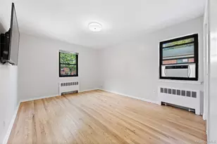 73-08 220th St, Oakland Gardens, NY 11364 - Photo 14