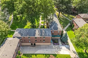 73-08 220th St, Oakland Gardens, NY 11364 - Photo 16