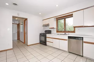 3 Larissa Ct, Airmont, NY 10952 - Photo 12