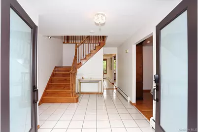 3 Larissa Court, Airmont, NY 10952 - Photo 4