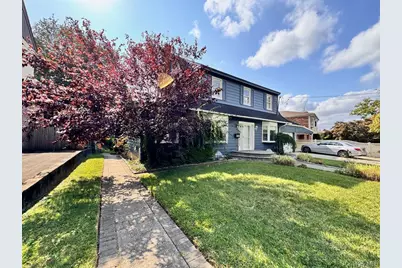 4734 Glenwood Street, Little Neck, NY 11362 - Photo 16