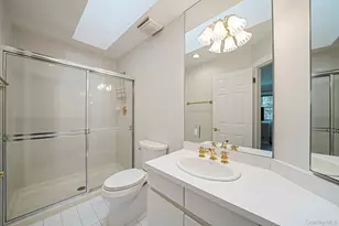 52 Hamlet Dr, Commack, NY 11725 - Photo 26