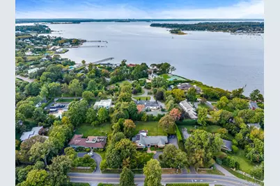 532 E Shore Road, Great Neck, NY 11024 - Photo 34