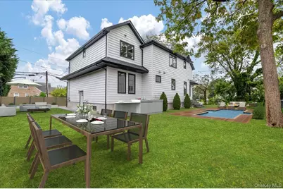 1028 E Broadway, Woodmere, NY 11598 - Photo 4