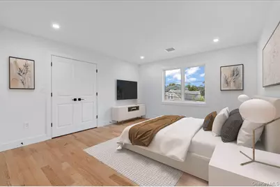 1028 E Broadway, Woodmere, NY 11598 - Photo 38