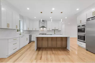 1028 E Broadway, Woodmere, NY 11598 - Photo 20