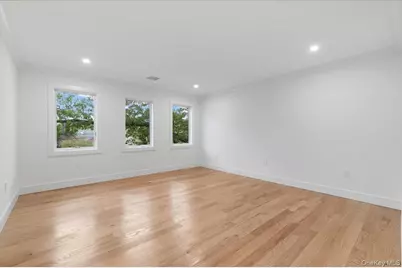 1028 E Broadway, Woodmere, NY 11598 - Photo 36