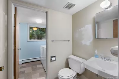 8 Bykenhulle Road, Hopewell Junction, NY 12533 - Photo 28