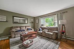 167 Vernon Valley Rd, East Northport, NY 11731 - Photo 10