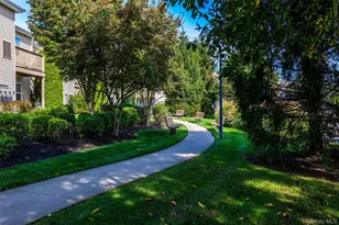 121 Willow Ln, Valley Stream, NY 11580 - Photo 22