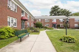 9 Winchester Ave, Yonkers, NY 10710 - Photo 8