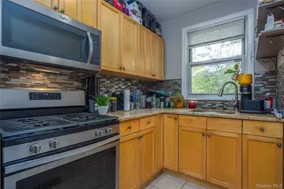 9 Winchester Avenue #2B, Yonkers, NY 10710 - Photo 16