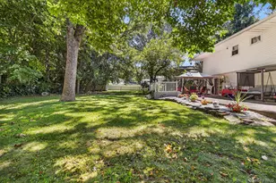 31 Holbrook Rd, Centereach, NY 11720 - Photo 26