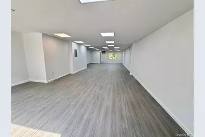 67-05 Roosevelt Ave, Woodside, NY 11377 - Photo 8