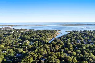 5 Liberty St, Hampton Bays, NY 11946 - Photo 2