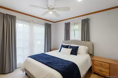 5 Liberty Street, Hampton Bays, NY 11946 - Photo 14