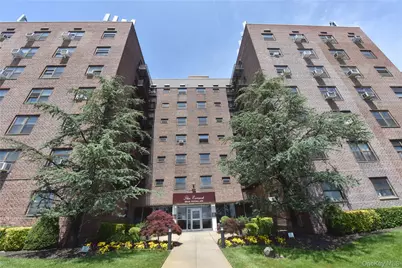 202-35 Foothill Avenue #B24, Hollis, NY 11423 - Photo 2