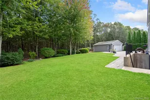 27 Evelyn Ct, Manorville, NY 11949 - Photo 46