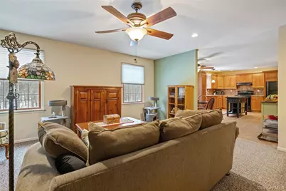 27 Evelyn Court, Manorville, NY 11949 - Photo 36