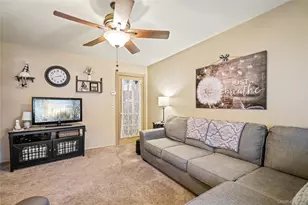 27 Evelyn Ct, Manorville, NY 11949 - Photo 24