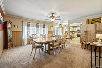 27 Evelyn Court, Manorville, NY 11949 - Photo 16