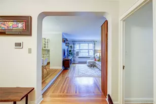 77-35 113th St, Forest Hills, NY 11375 - Photo 16