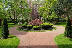 77-35 113th St, Forest Hills, NY 11375 - Photo 30