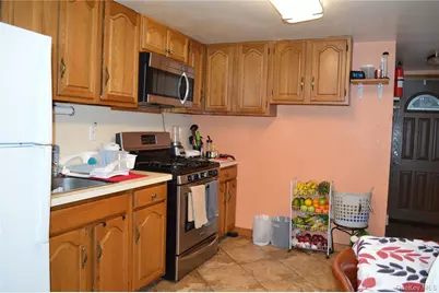 1754 Zerega Avenue, Bronx, NY 10462 - Photo 8