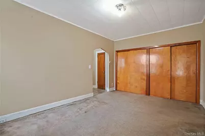 72-07 73 Street, Glendale, NY 11385 - Photo 18