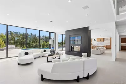 99 Pointe Mecox Lane, Bridgehampton, NY 11976 - Photo 10