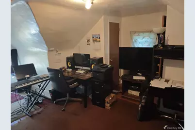 204-06 109th Avenue, Hollis, NY 11412 - Photo 6