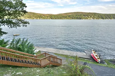 18 Blueberry Hill, Greenwood Lake, NY 10925 - Photo 30