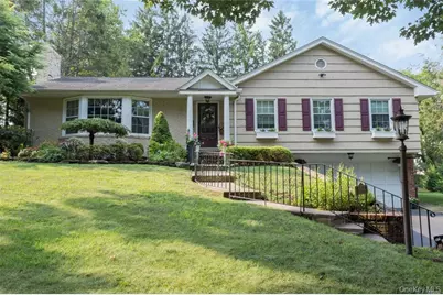 2 Sunset Lane, Garden City, NY 11530 - Photo 1