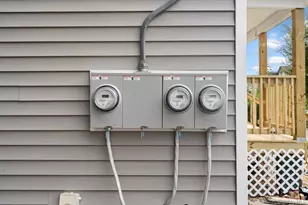 21 Lent St, Poughkeepsie, NY 12601 - Photo 46