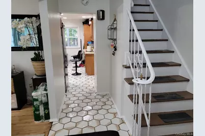 16 Ellen Street, New City, NY 10956 - Photo 2