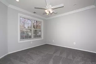 74 Overlook Dr, Farmingville, NY 11738 - Photo 6