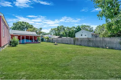 1454 E Forks Road, Bay Shore, NY 11706 - Photo 34