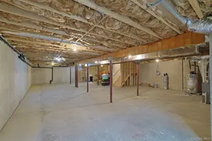 26 Wildwood Dr, Rock Tavern, NY 12575 - Photo 38