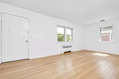 203 Rutland Road, Hempstead, NY 11550 - Photo 8