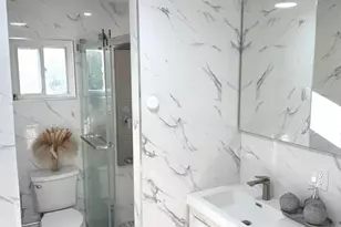 58 Narcissus Ave, Hicksville, NY 11801 - Photo 16