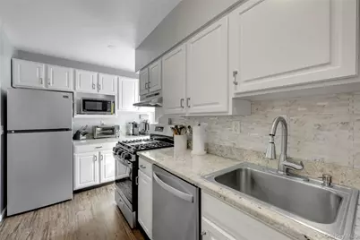 5 Bryant Crescent #1N, White Plains, NY 10605 - Photo 4