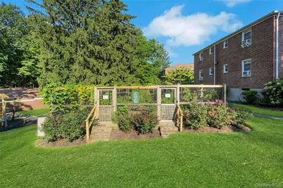 5 Bryant Crescent #1N, White Plains, NY 10605 - Photo 14