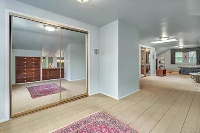 125 Colonial Road, Great Neck, NY 11021 - Photo 32