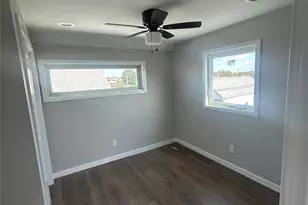 20 Bayview Ave, Howard Beach, NY 11414 - Photo 8